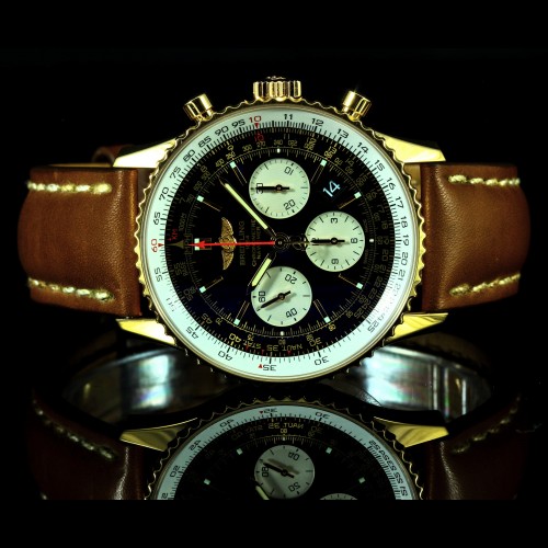 Breitling Navitimer 01...