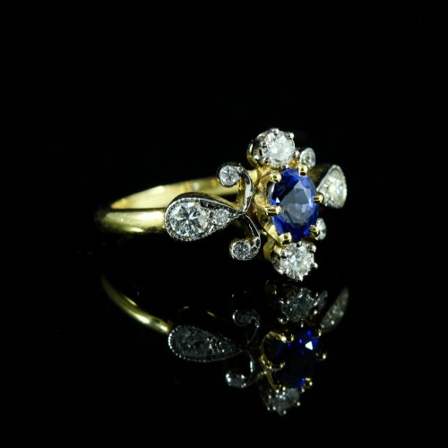 Bague saphir diamants