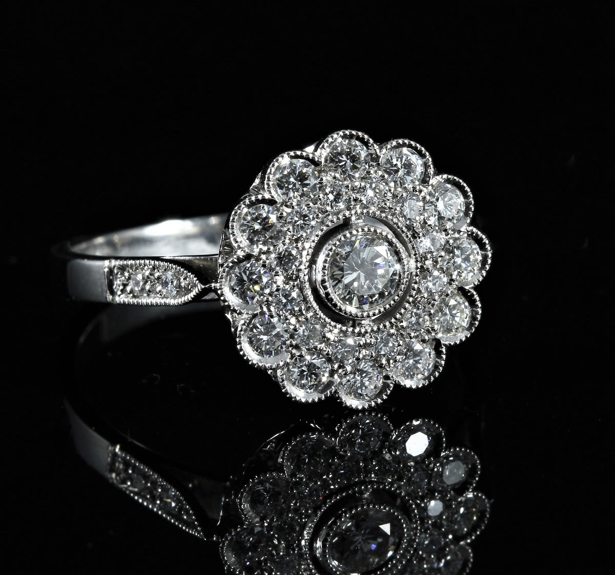 Bague composition diamants