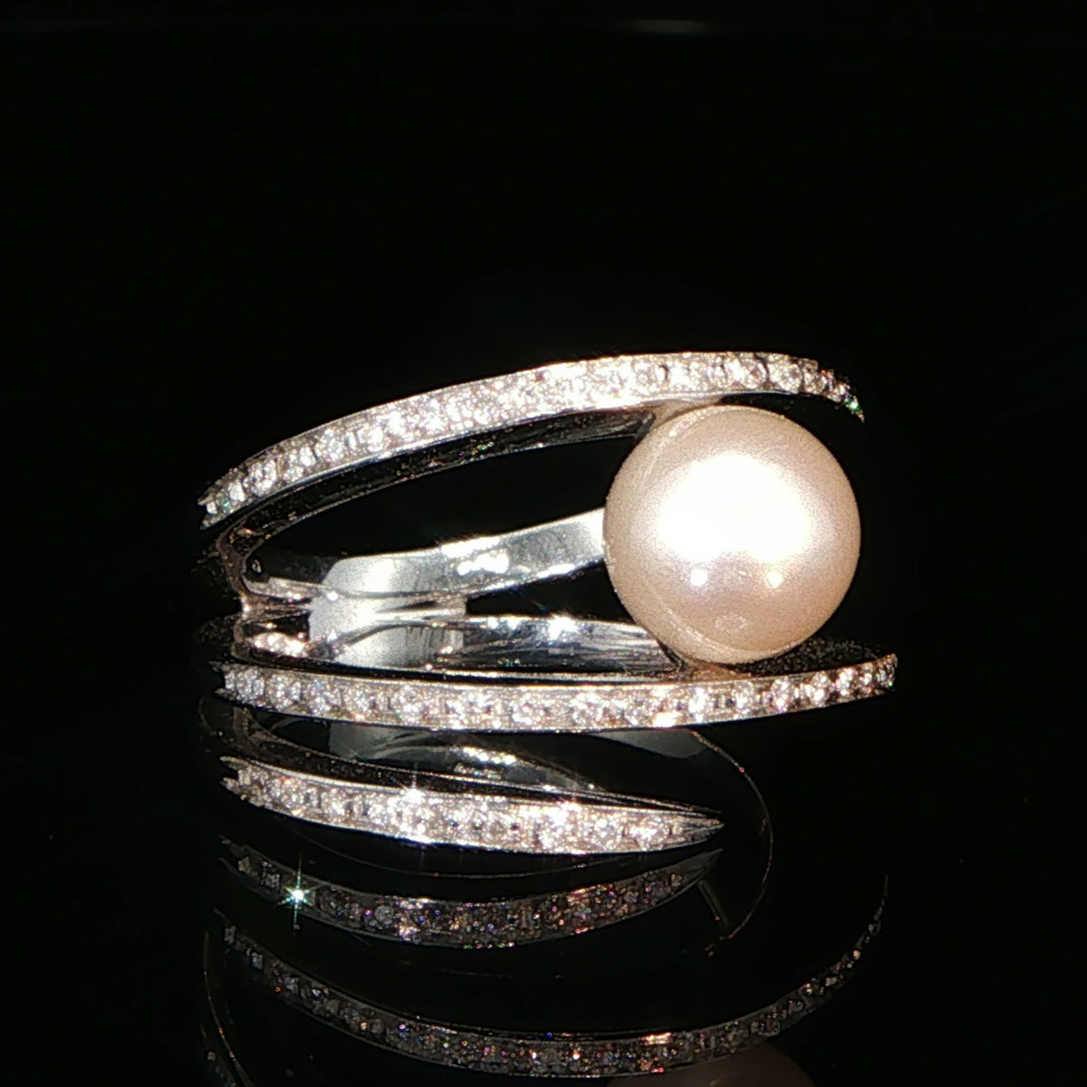 Bague Cocktail Spirale en Or Blanc et Perle