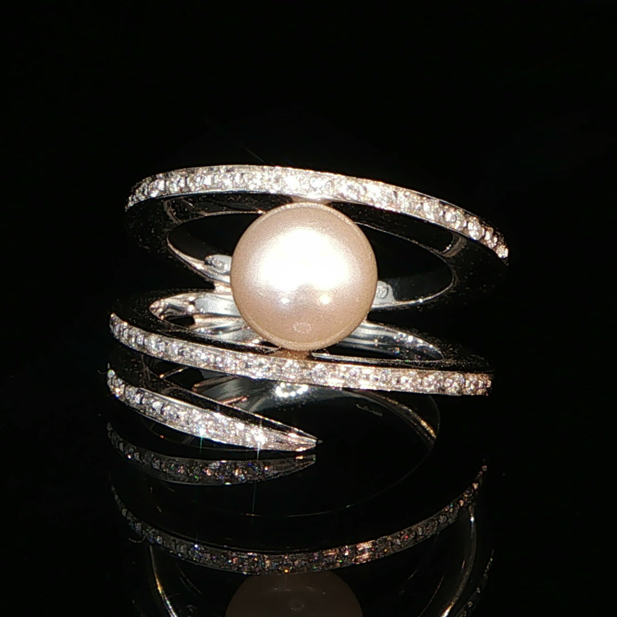 Bague Cocktail Spirale en Or Blanc et Perle
