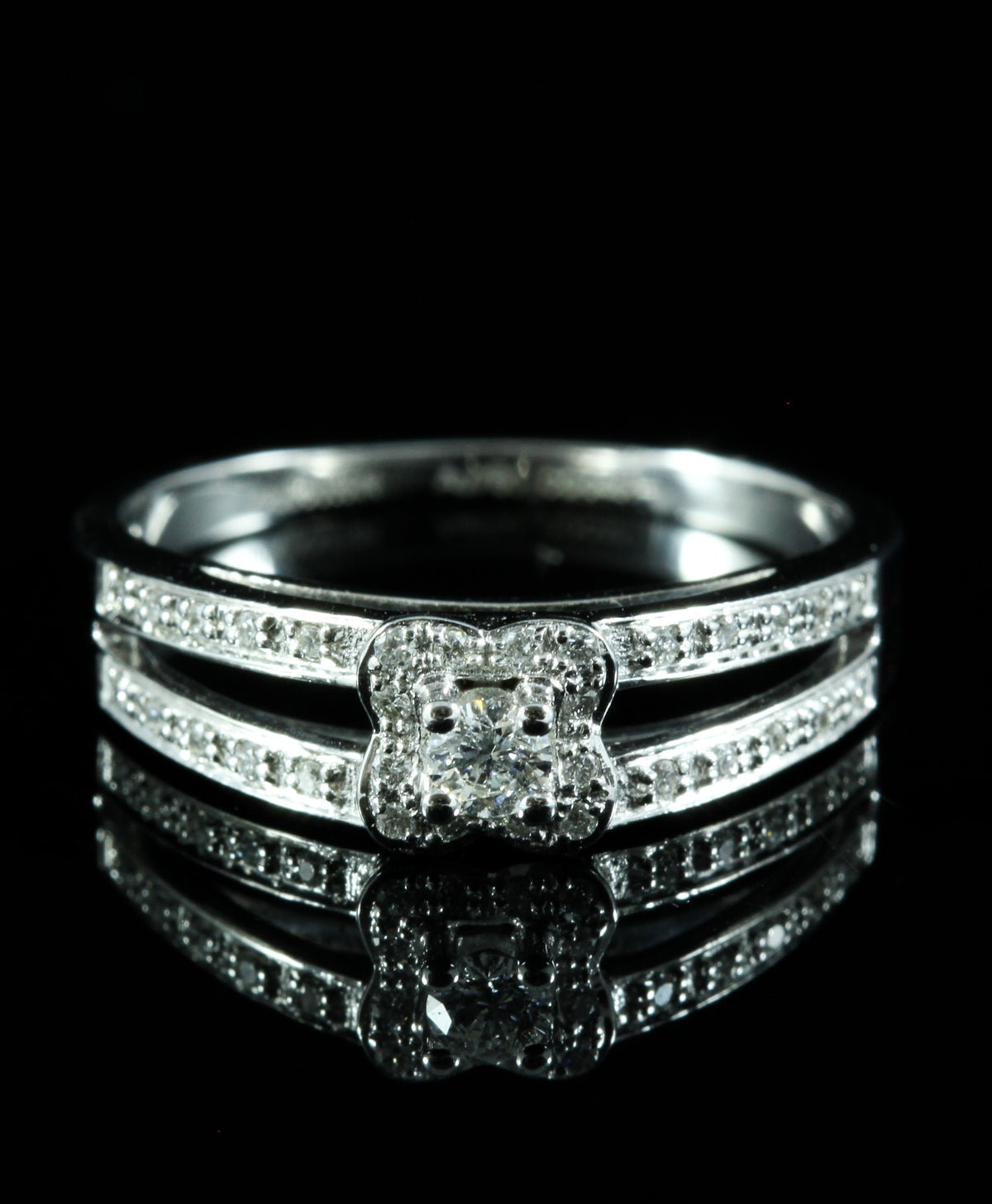 Bague solitaire Mauboussin