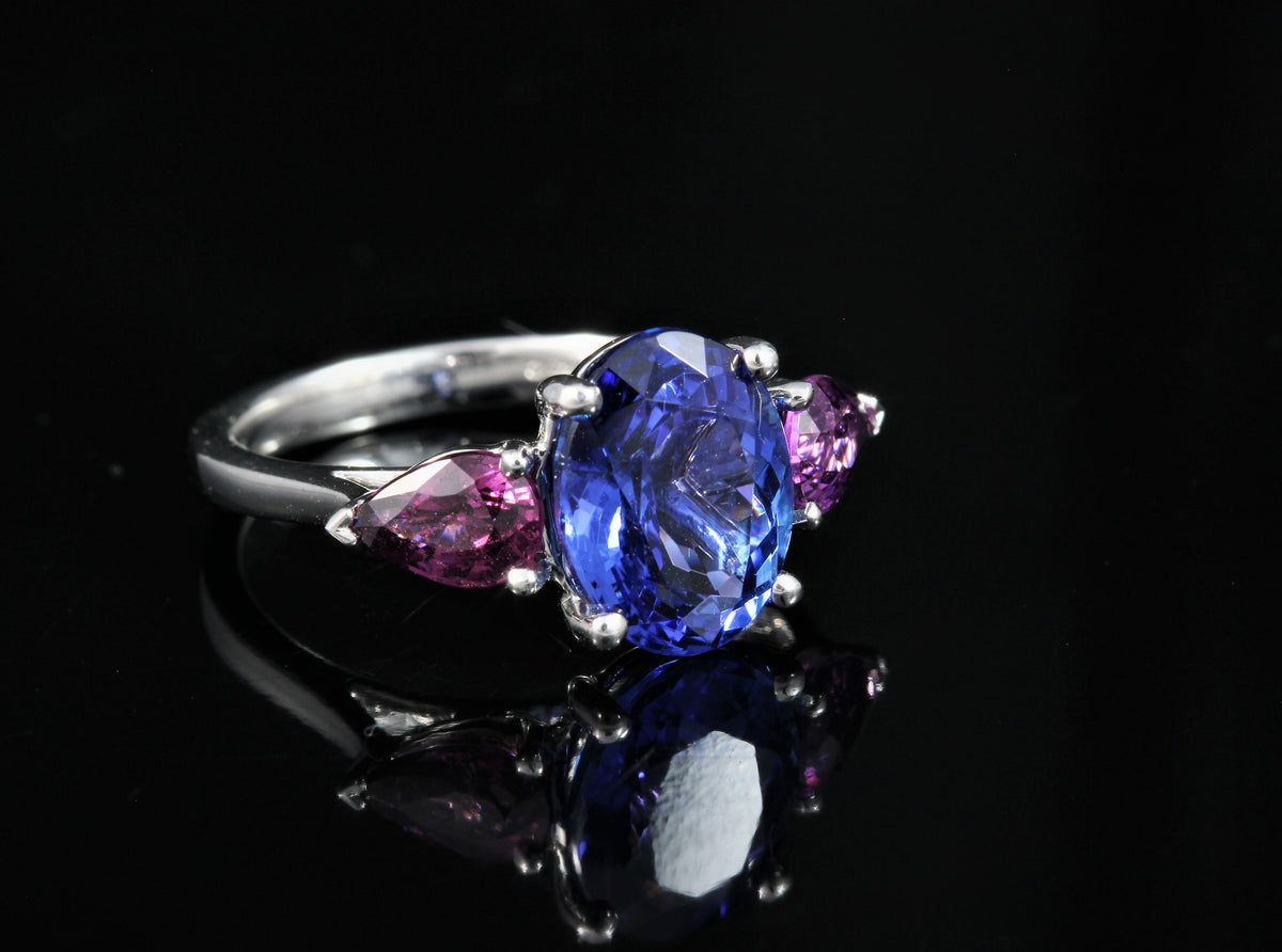 Bague Tanzanite et Grenats