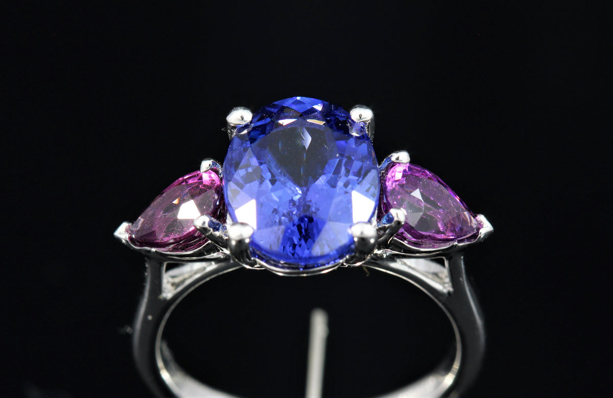 Bague Tanzanite et Grenats