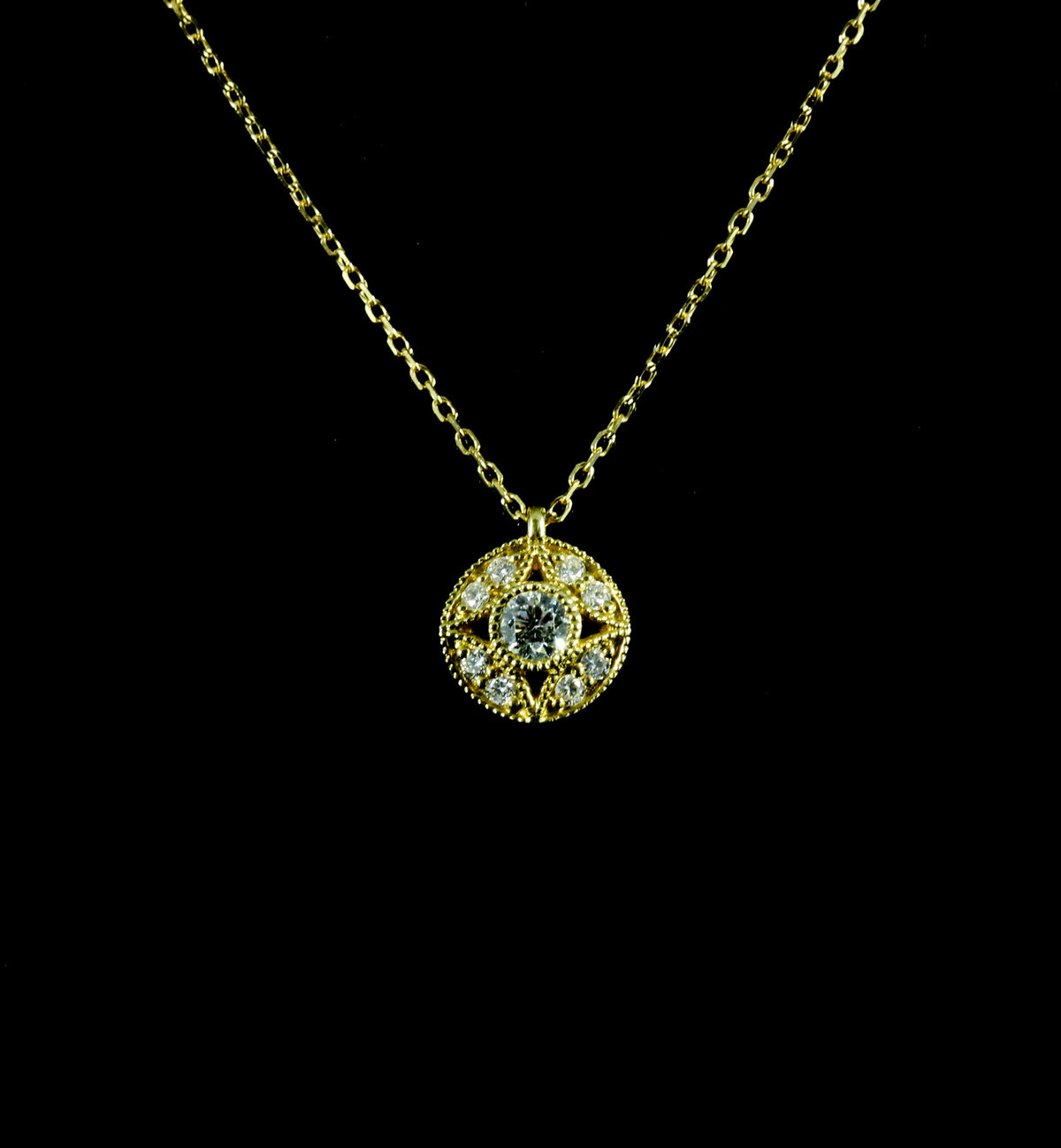 Pendentif or jaune et diamants