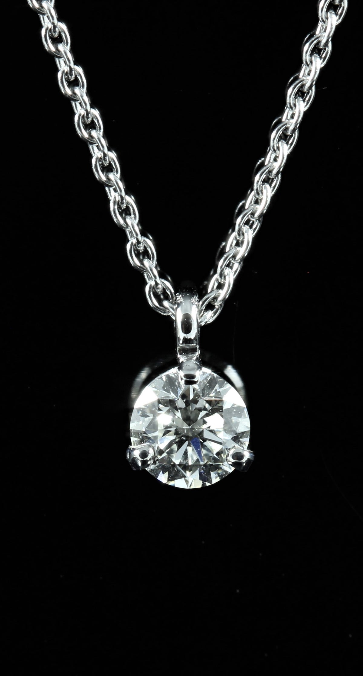 Pendentif solitaire diamant